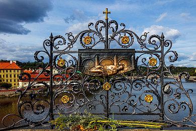 小林裕幸领导网易新工作室GPTRACK50 开发原创IP